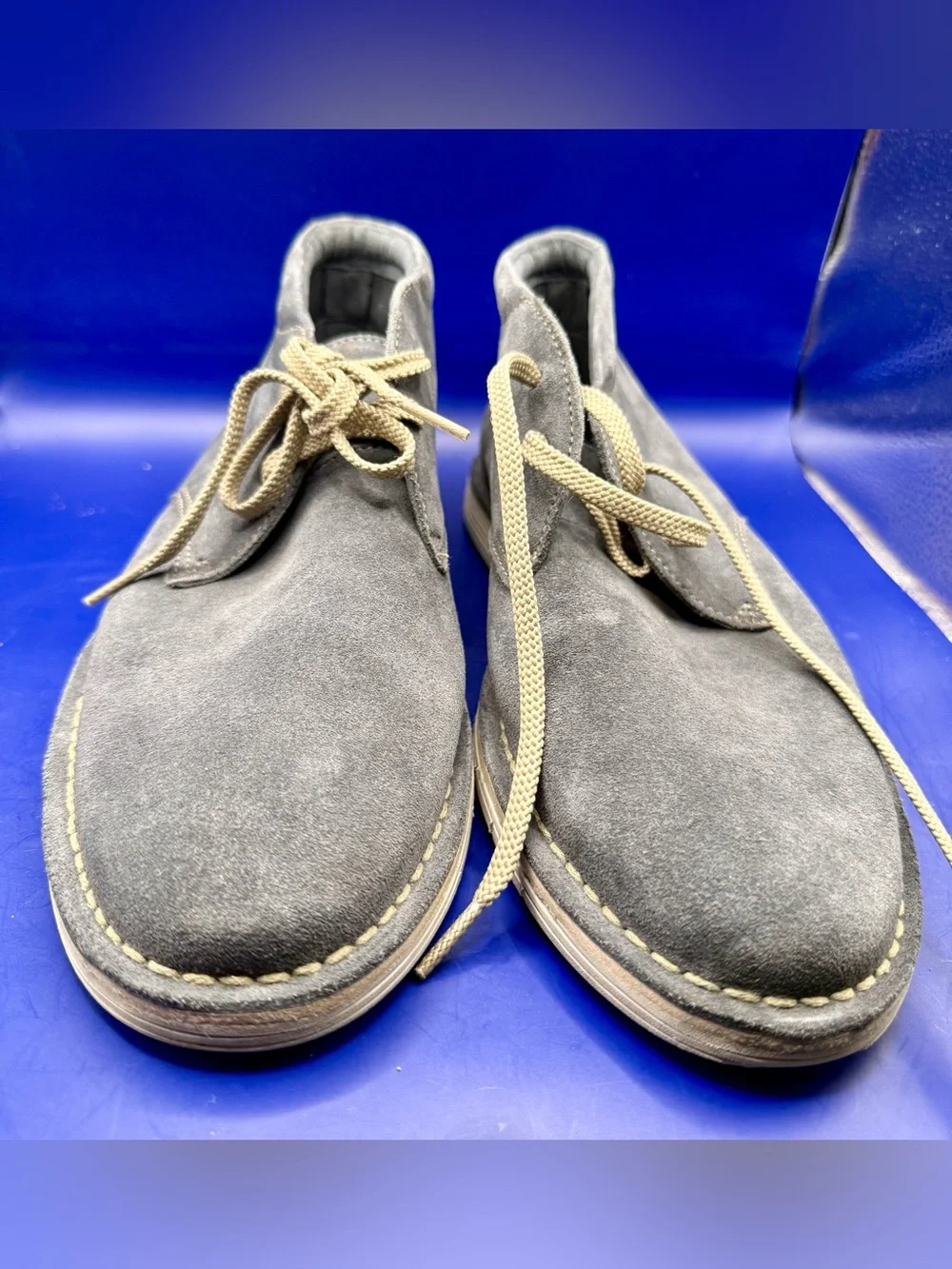 Clarks Collection Mens Chukka Boot Gray Suede Ultimate Comfort 8.5M US